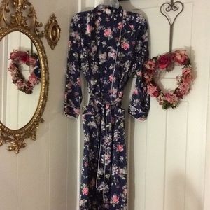 Christian Dior long floral robe size small